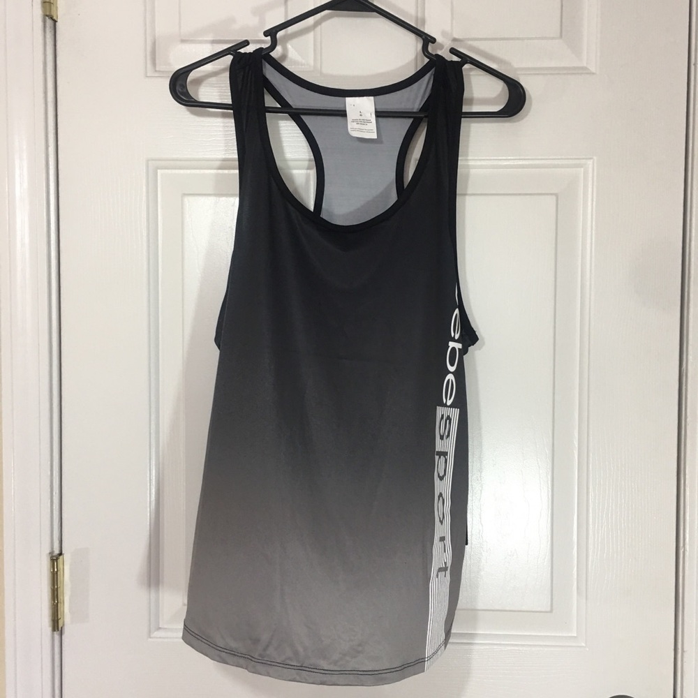 NWOT Bebe Sport Black/Gray Ombré tank